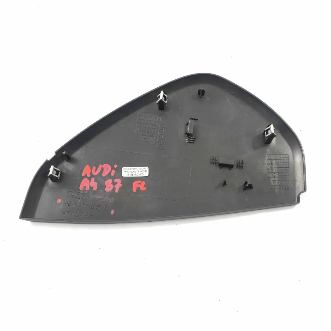 Pannello di rivestimento interno Spazio fusibili Sinistro per Audi A4 B7 con numero di parte 8E0857085C Audi A4 B7 Pannello di rivestimento interno Spazio fusibili Sinistro - SKU 8E0857085C - Numero di parte 8E0857085C