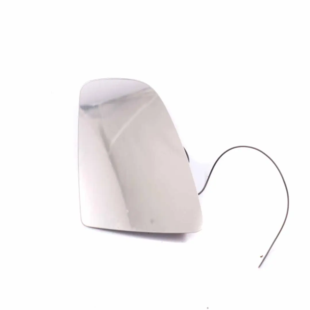 Rétroviseur Aile Verre Porte Gauche Vitrage Chauffant pour Audi A4 B7 à propos du numéro de pièce 8E0857535D Audi A4 B7 Rétroviseur Aile Verre Porte Gauche Vitrage Chauffant - SKU 8E0857535D - Numéro de pièce 8E0857535D