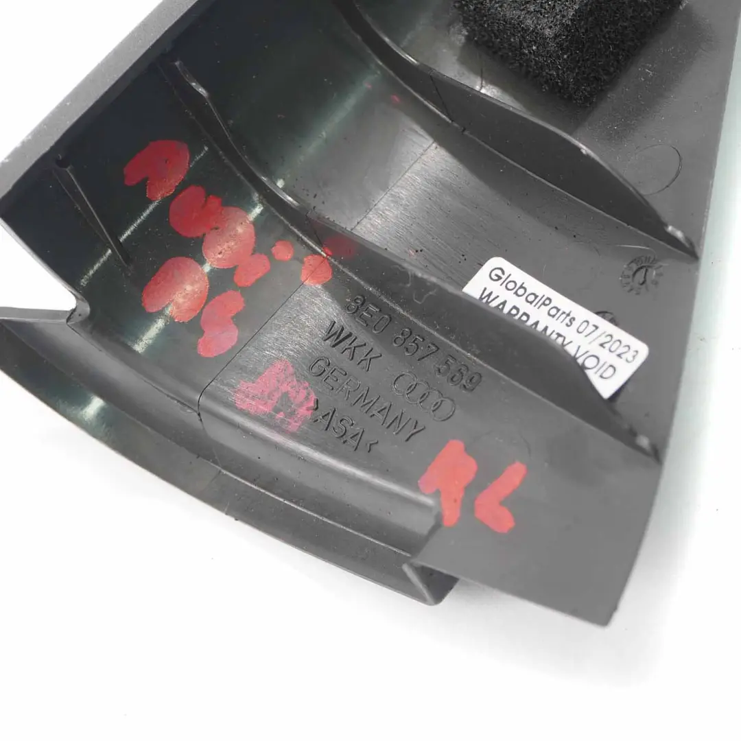 Triángulo Embellecedor Puerta Trasera Izquierda Negro para Audi A4 B7 con número de pieza 8E0857569 Audi A4 B7 Triángulo Embellecedor Puerta Trasera Izquierda Negro - SKU 8E0857569 - Número de pieza 8E0857569