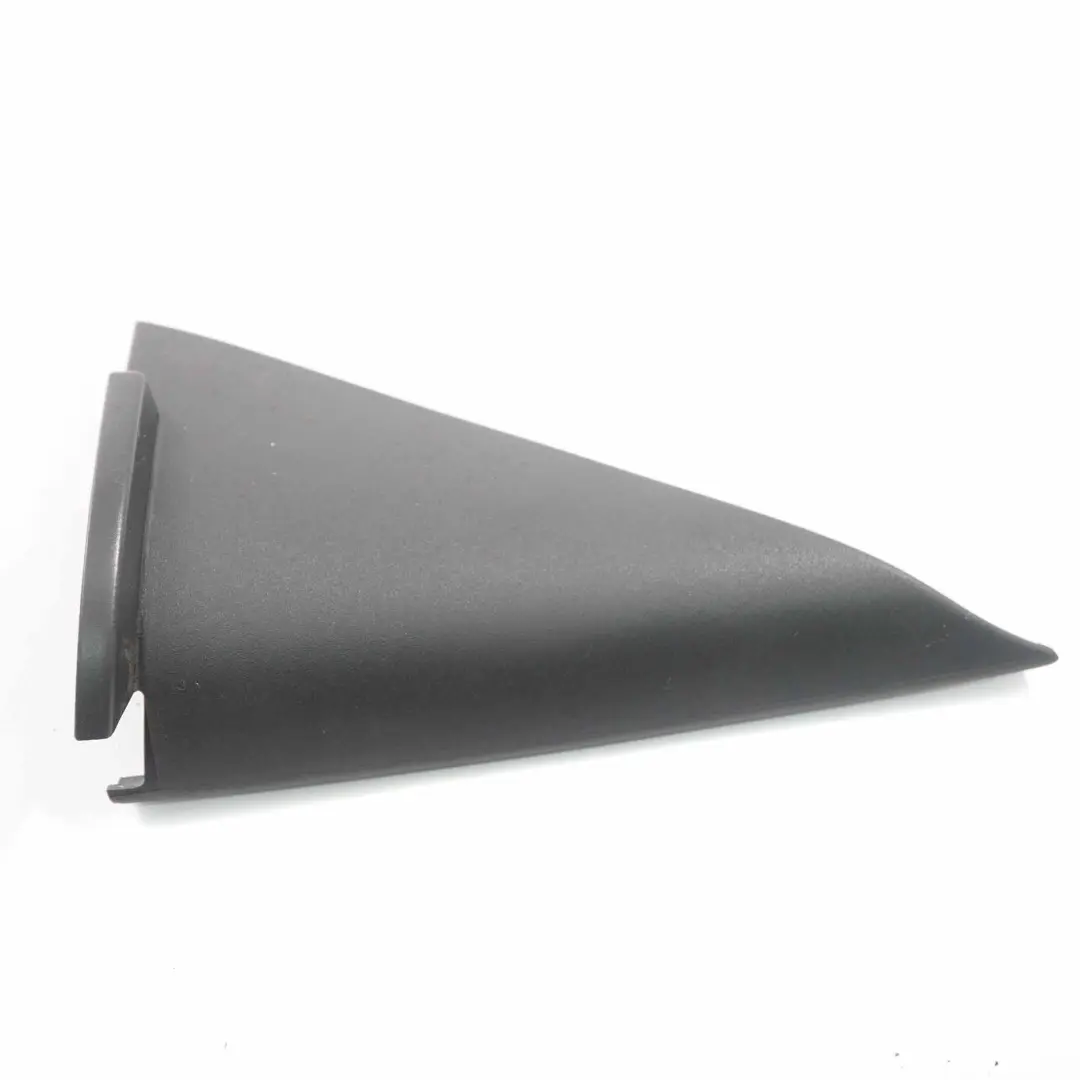 Triangolo Cover Trim Porta posteriore sinistra Interno Nero per Audi A4 B7 con numero di parte 8E0857569 Audi A4 B7 Triangolo Cover Trim Porta posteriore sinistra Interno Nero - SKU 8E0857569 - Numero di parte 8E0857569