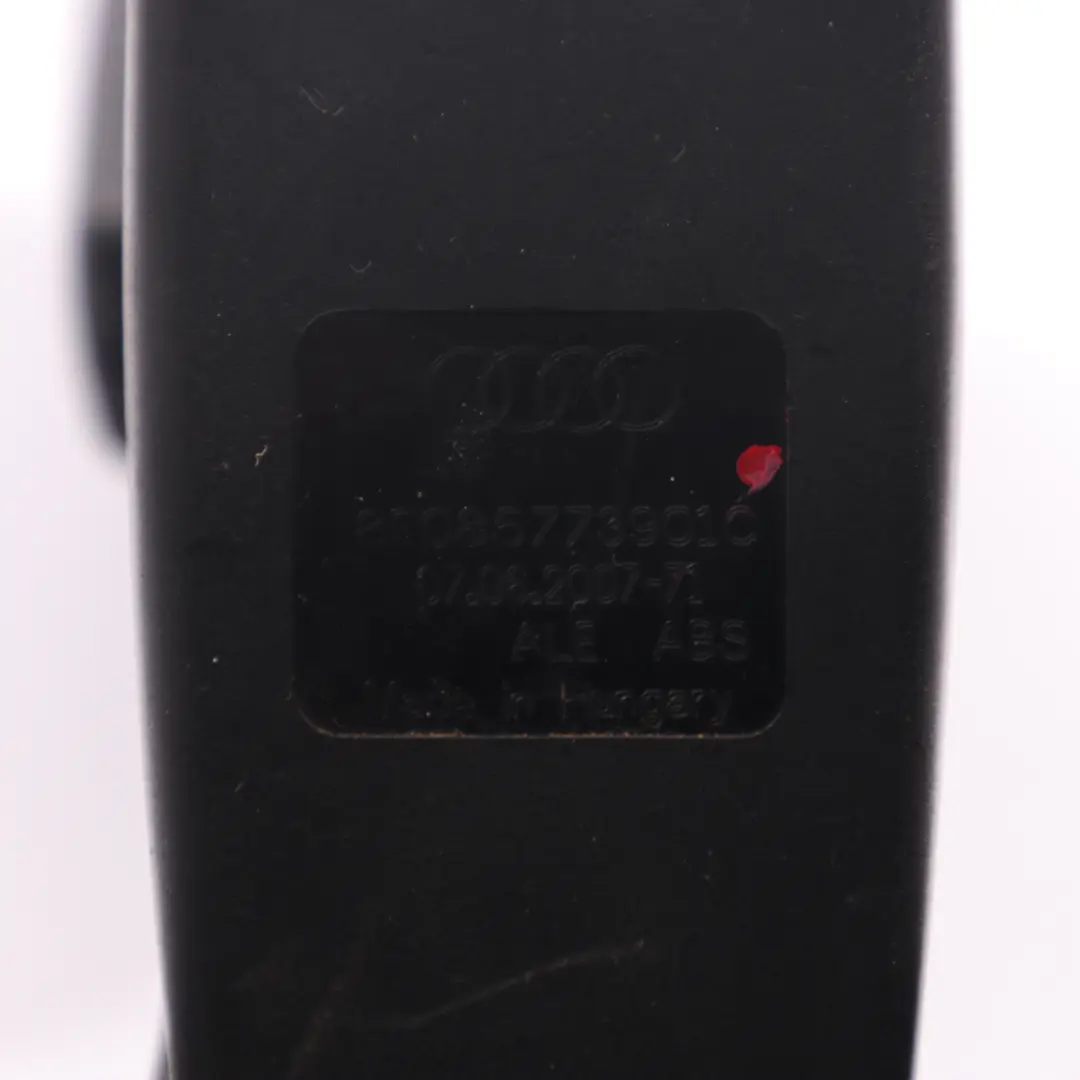Hebilla del cinturón de seguridad central trasero para Audi A4 B7 con número de pieza 8E0857739010 Audi A4 B7 Hebilla del cinturón de seguridad central trasero - SKU 8E085773901C - Número de pieza 8E0857739010