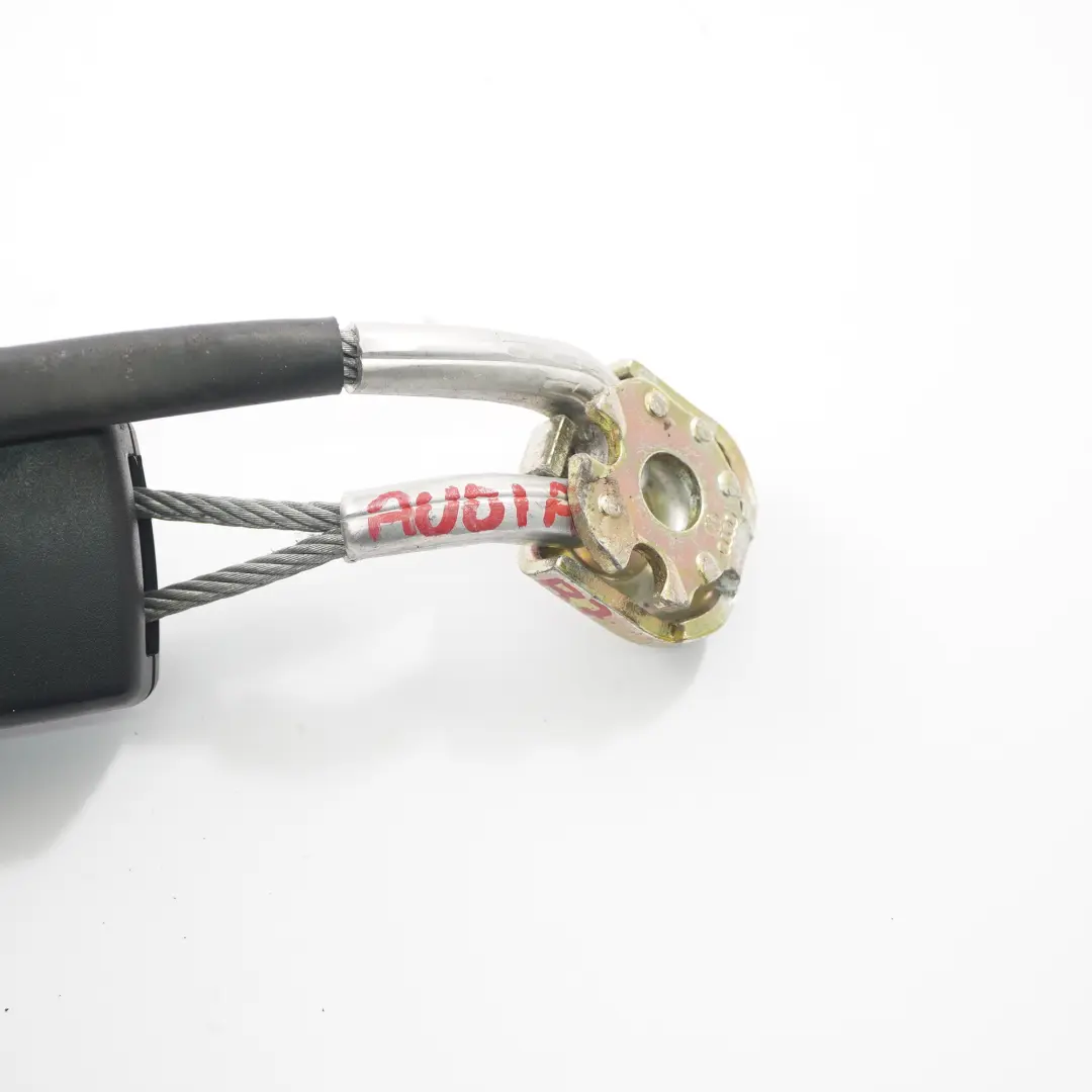 Ceinture Sécurité Boucle Arrière Centrale Double Loquet pour Audi A4 B6 B7 à propos du numéro de pièce 8E0857739D Audi A4 B6 B7 Ceinture Sécurité Boucle Arrière Centrale Double Loquet - SKU 8E0857739D - Numéro de pièce 8E0857739D