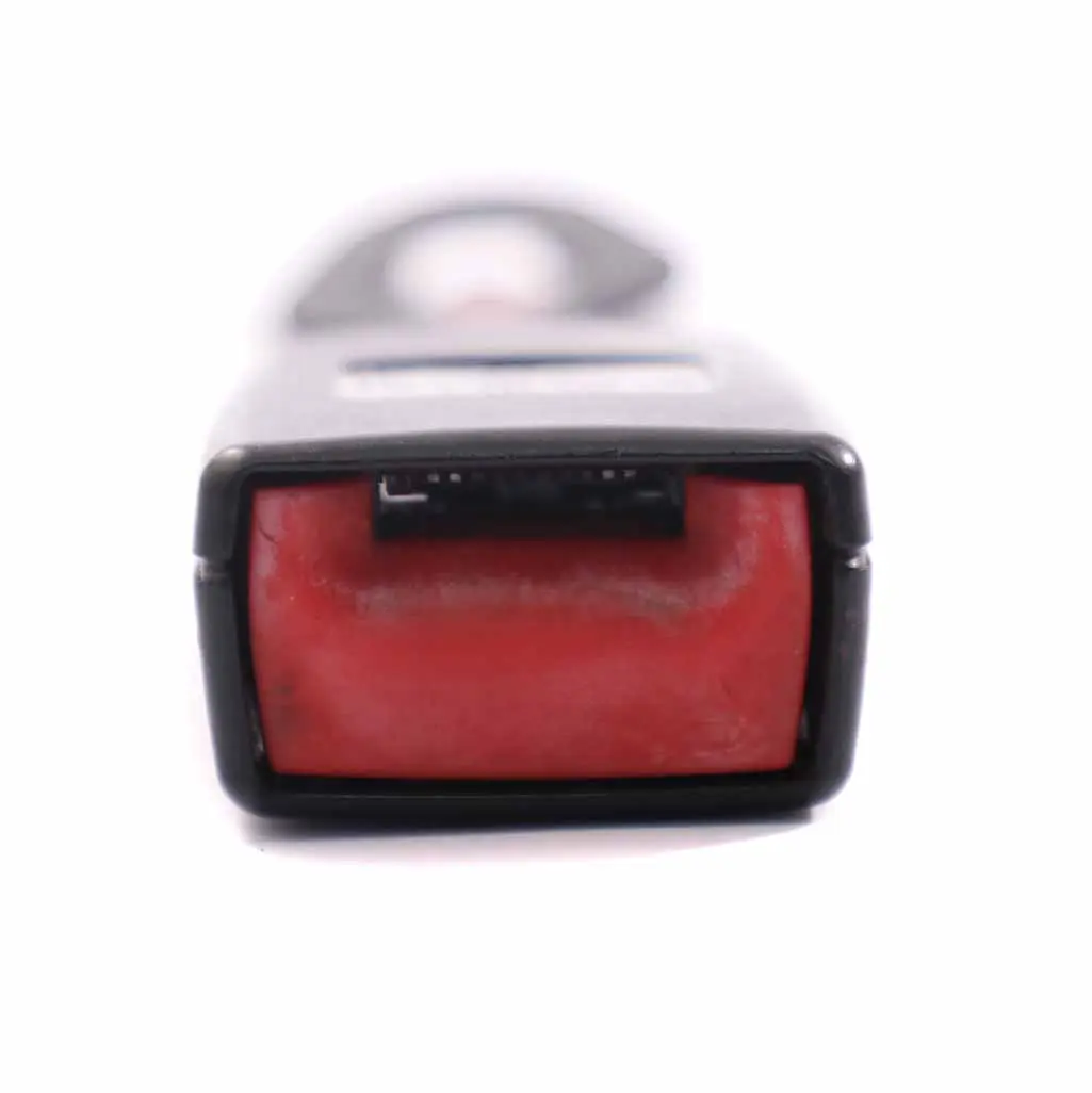 Verrouillage ceinture sécurité inférieure l'avant 01C pour Audi A4 B7 à propos du numéro de pièce 8E0857755C01C Audi A4 B7 Verrouillage ceinture sécurité inférieure l'avant 01C - SKU 8E0857755C - Numéro de pièce 8E0857755C01C