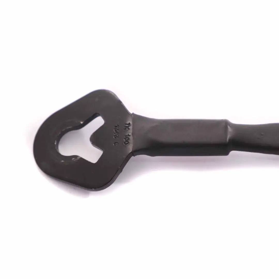 Audi A4 B7 Sedile inferiore Fibbia Chiusura anteriore 01C - SKU 8E0857755C - Numero di parte 8E0857755C01C