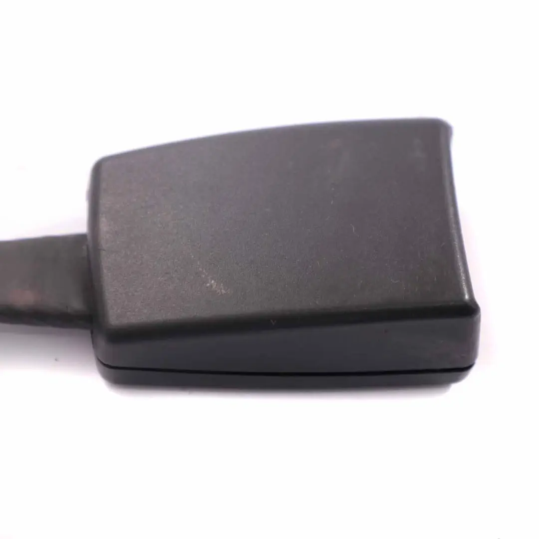 Verrouillage ceinture sécurité inférieure l'avant 01C pour Audi A4 B7 à propos du numéro de pièce 8E0857755C01C Audi A4 B7 Verrouillage ceinture sécurité inférieure l'avant 01C - SKU 8E0857755C - Numéro de pièce 8E0857755C01C