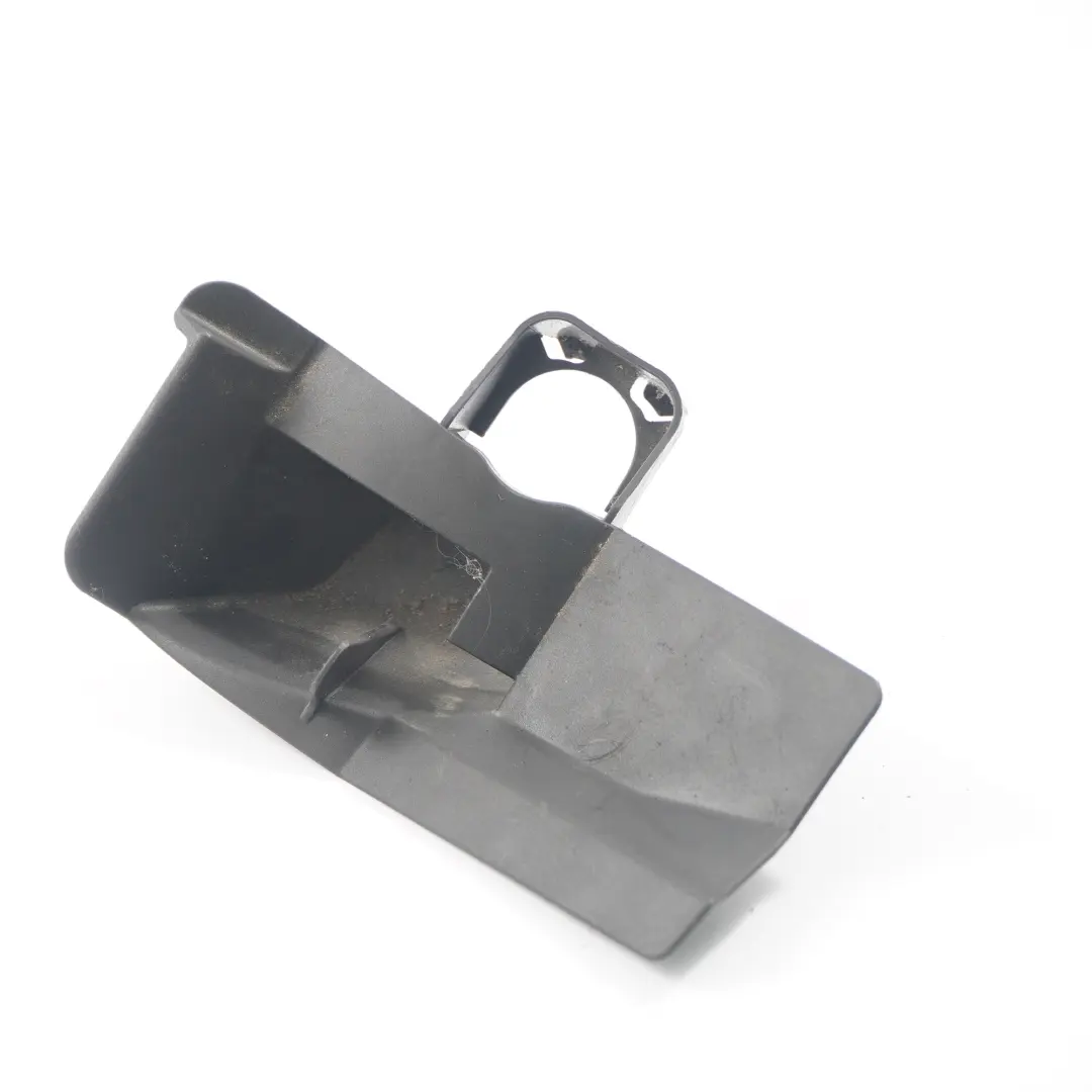 Audi A4 B7 Avant Hebilla cinturón seguridad trasera Soporte Cubierta - SKU 8E0857797A - Número de pieza 8E0857797A
