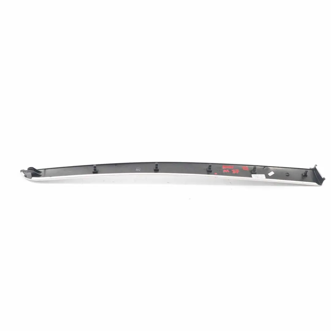 Audi A4 B7 Tapa de la puerta trasera derecha Aluminio cepillado - SKU 8E0867420 - Número de pieza 8E0867420