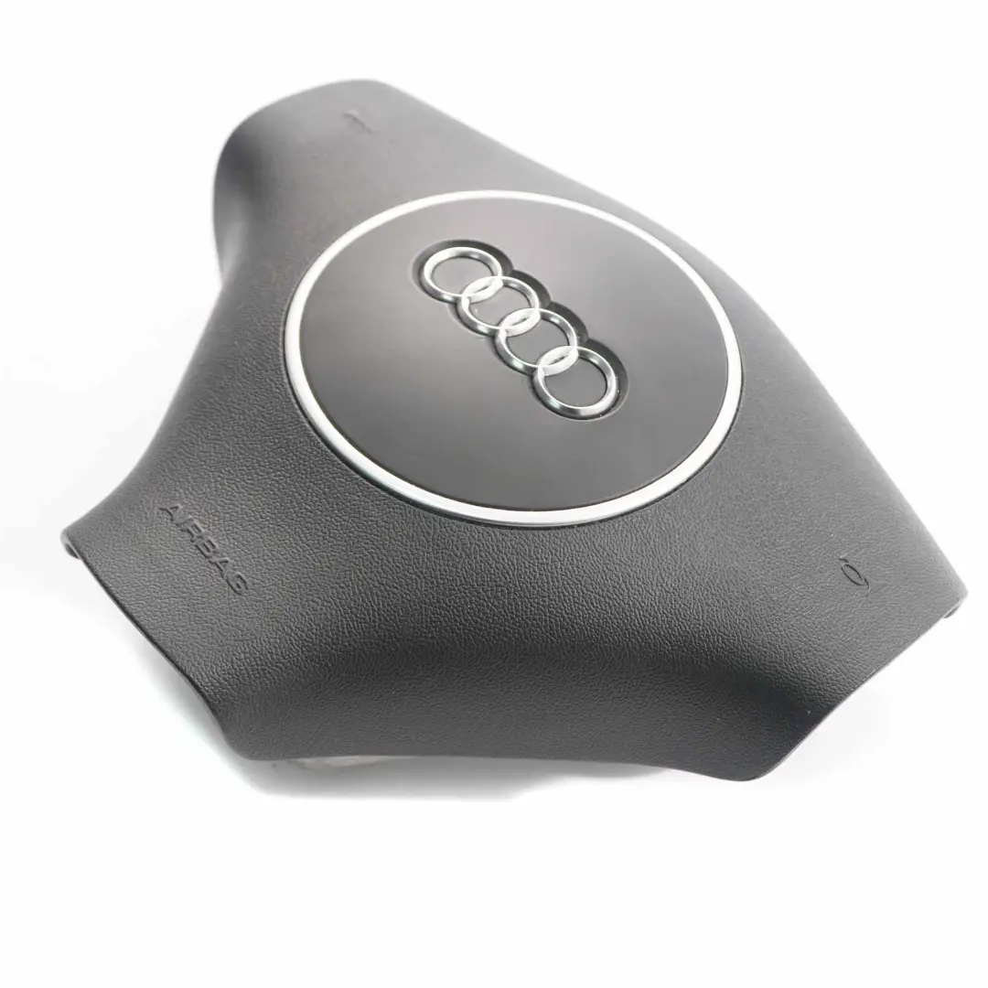 Poduszka Airbag Kierowcy do Audi A3 8P o numerze 8E0880201CR Audi A3 8P Poduszka Airbag Kierowcy - SKU 8E0880201CR - Numer Części 8E0880201CR