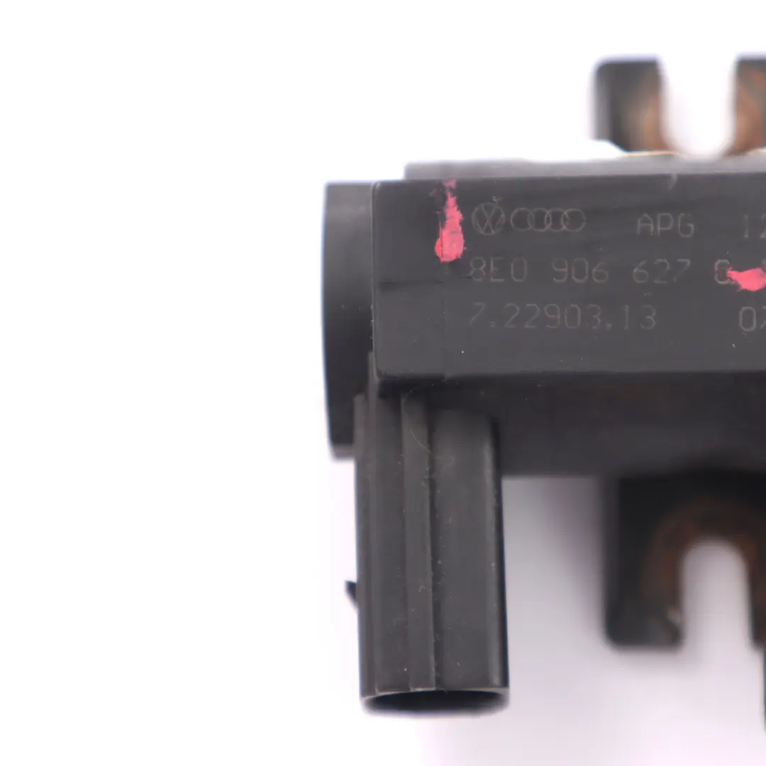 Presión Válvula Solenoide para VW Audi Seat Skoda Diesel Turbo Boost con número de pieza 8E0906627C VW Audi Seat Skoda Diesel Turbo Boost Presión Válvula Solenoide - SKU 8E0906627C - Número de pieza 8E0906627C