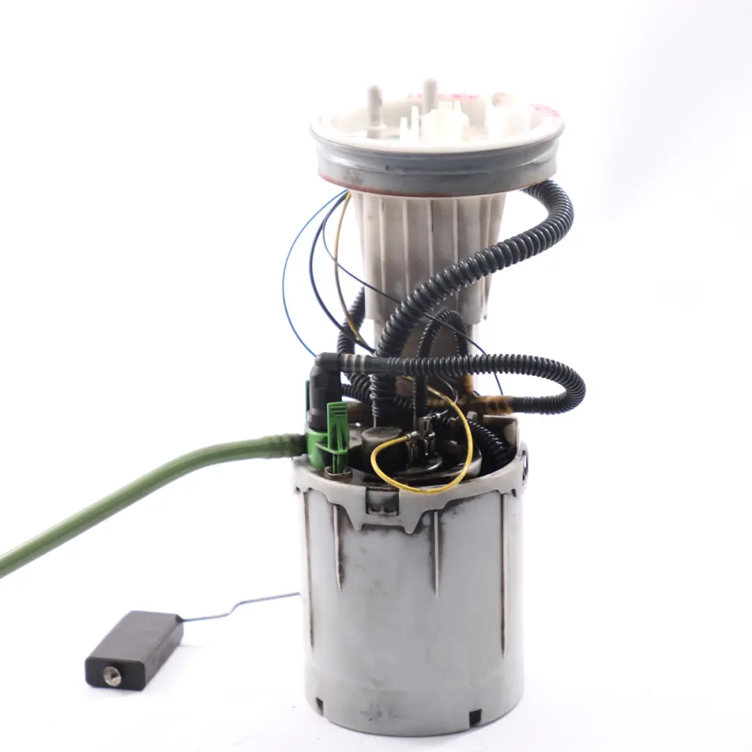 Pompe carburant Réservoir Unité d'émission pour Audi A4 B7 2.0 TDI à propos du numéro de pièce 8E091H050AC Audi A4 B7 2.0 TDI Pompe carburant Réservoir Unité d'émission - SKU 8E091H050AC - Numéro de pièce 8E091H050AC