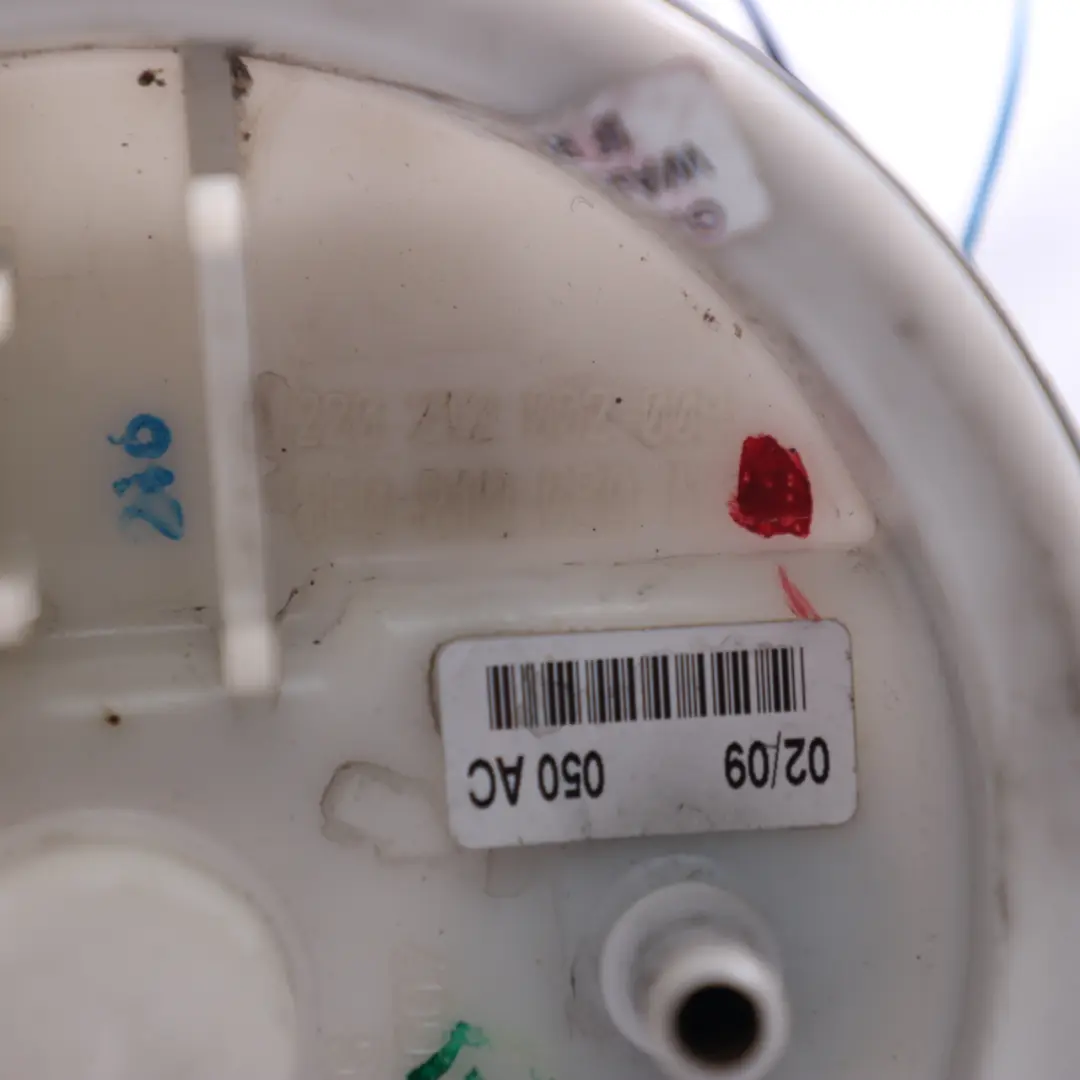 Pompa Paliwa do Audi A4 B7 2.0 TDI Diesel o numerze 8E091H050AC Audi A4 B7 2.0 TDI Diesel Pompa Paliwa - SKU 8E091H050AC - Numer Części 8E091H050AC