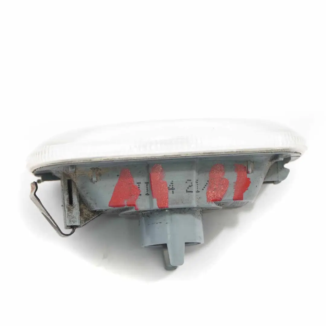 Indicateur Répétiteur Gauche Droite Panneau latéral pour Audi A4 B7 à propos du numéro de pièce 8E0949127 Audi A4 B7 Indicateur Répétiteur Gauche Droite Panneau latéral - SKU 8E0949127 - Numéro de pièce 8E0949127