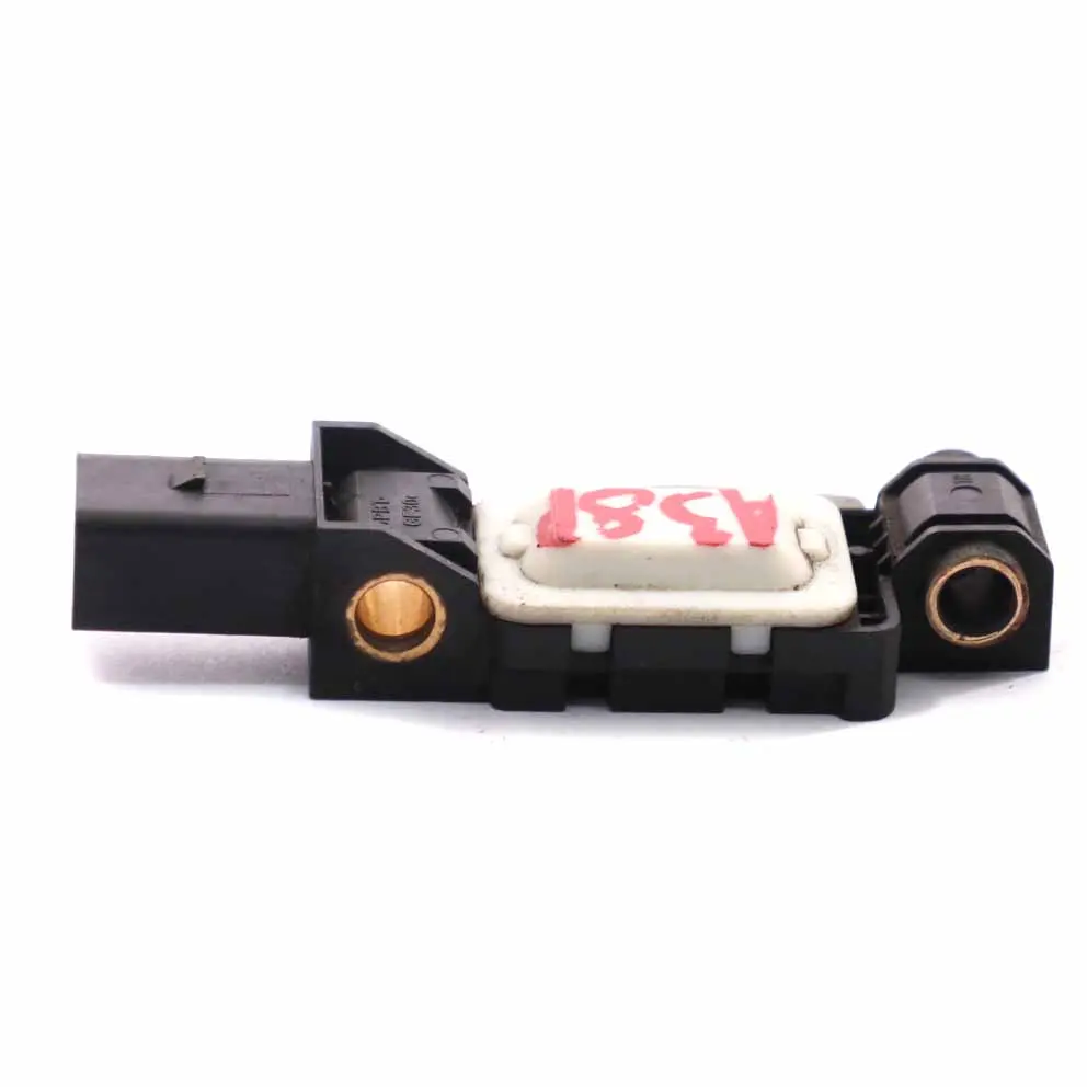 Audi A3 8P Unité de capteur d'airbag en cas d'impact - SKU 8E0959651B - Numéro de pièce 8E0959651B