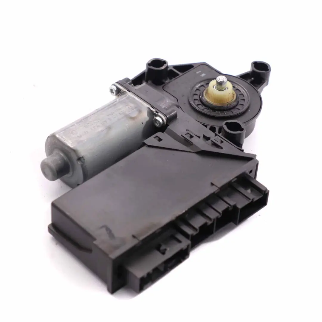 Window Lifter Motor Door Rear Right O/S Regulator Drive to Audi A4 B7 with Part number 8E0959802E Audi A4 B7 Window Lifter Motor Door Rear Right O/S Regulator Drive - SKU 8E0959802E - Part number 8E0959802E