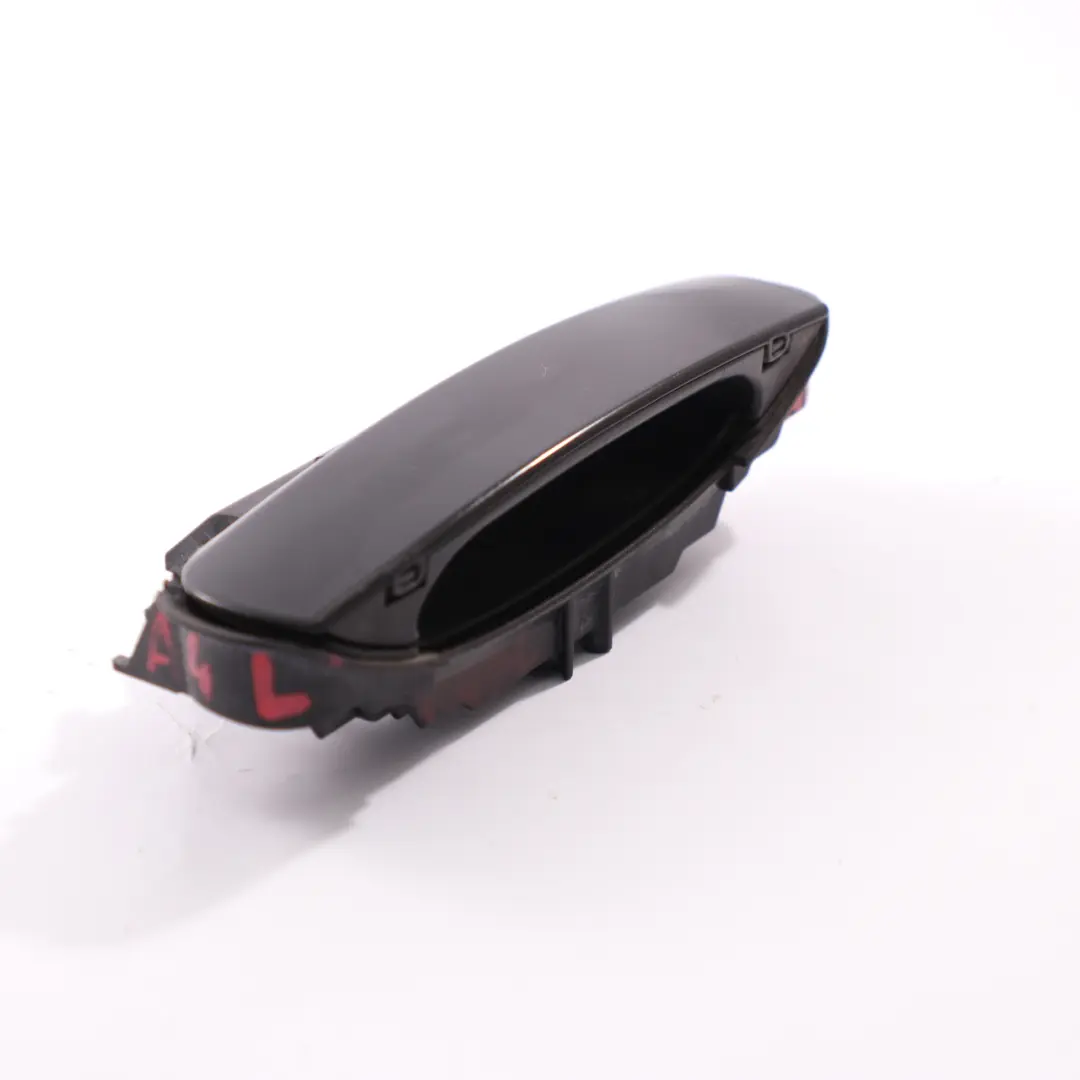 Audi A4 Tür griff hinten links rechts Haltegriff glänzend schwarz LY9B 4B0839885 - SKU 8E1837207-BBL - Teilenummer 8E1837207