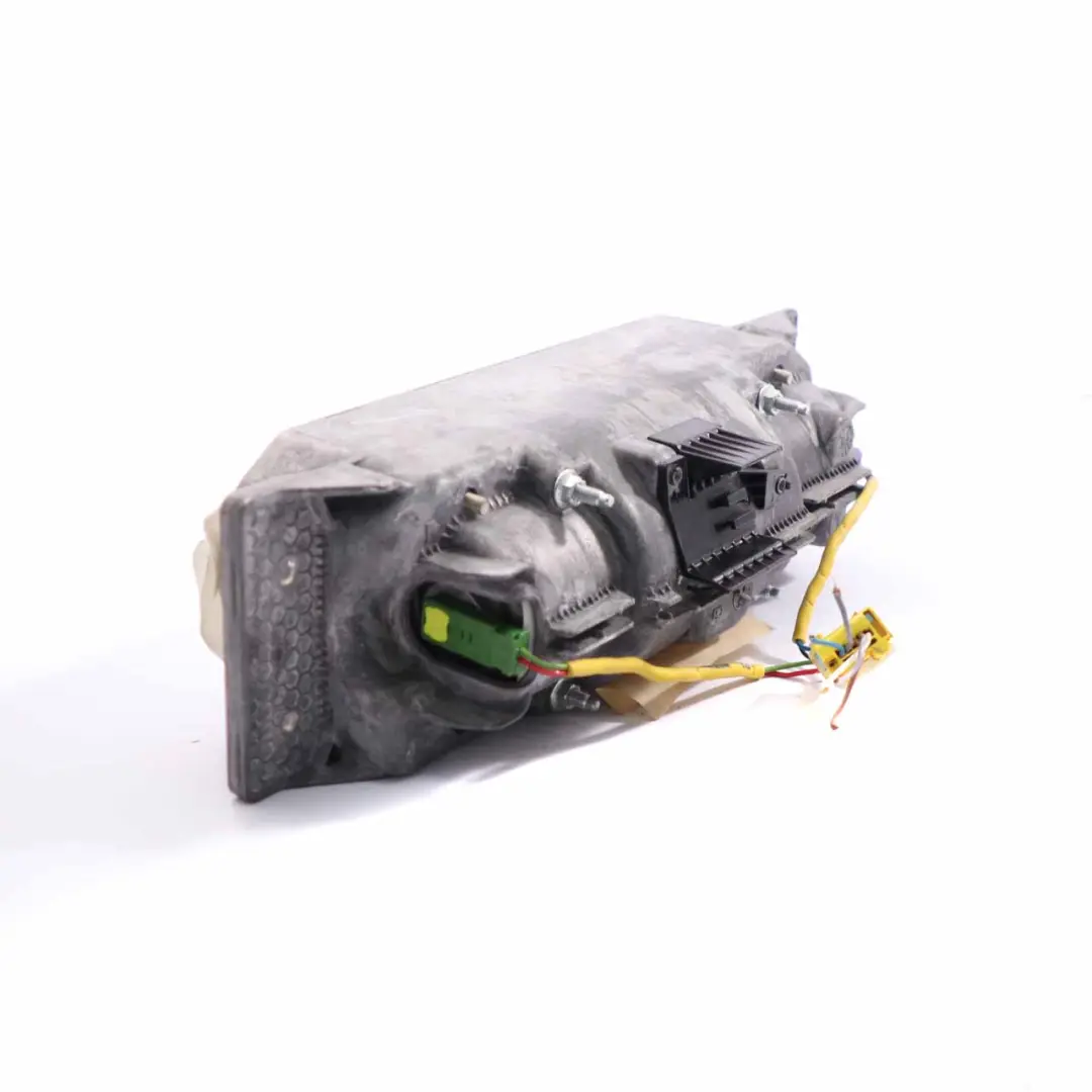 Airbag lato passeggero cruscotto anteriore Air Bag per Audi A4 B7 con numero di parte 8E2880204D Audi A4 B7 Airbag lato passeggero cruscotto anteriore Air Bag - SKU 8E2880204D - Numero di parte 8E2880204D