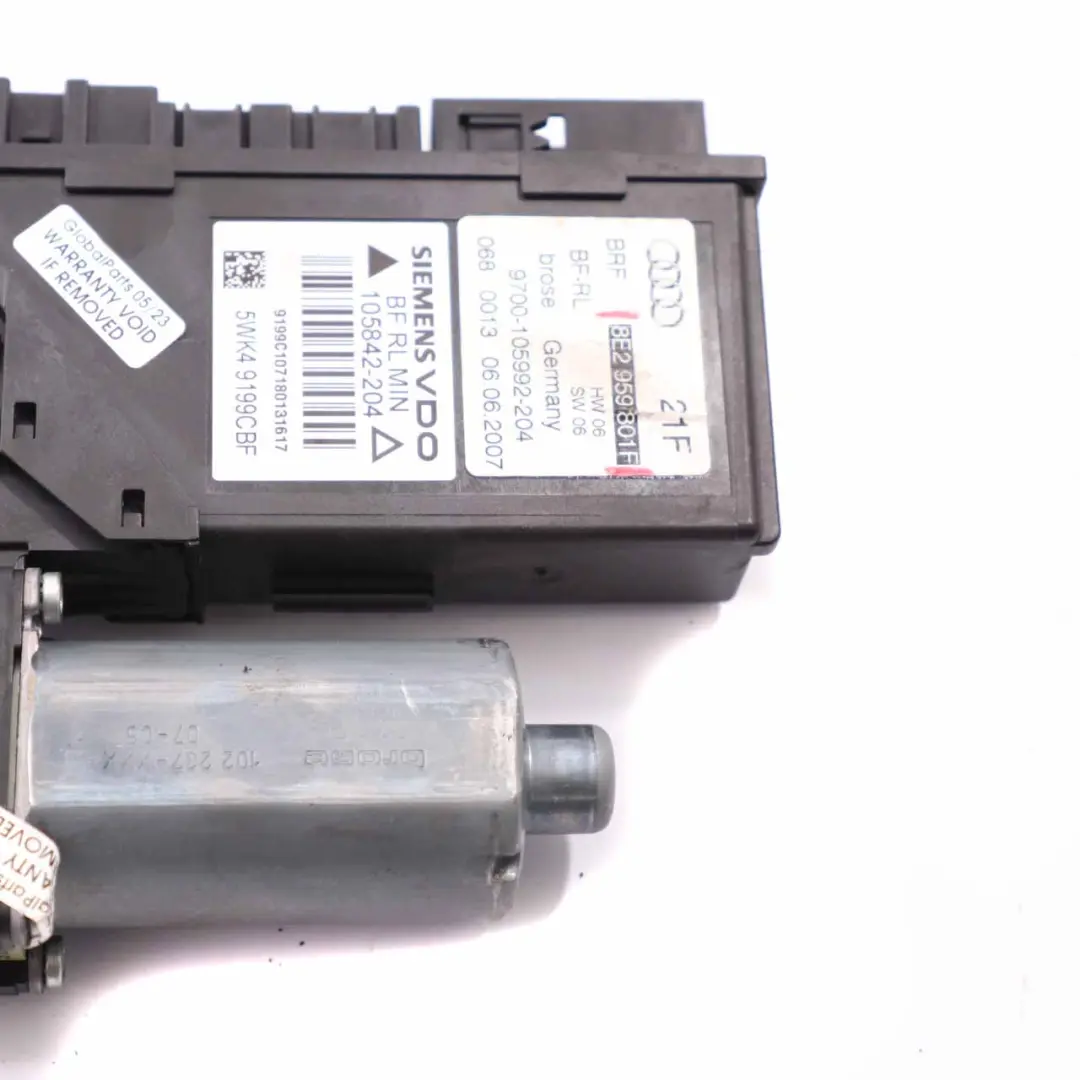 Motore Alzacristalli Porta Anteriore Sinistra Azionamento per Audi A4 B7 con numero di parte 8E2959801F Audi A4 B7 Motore Alzacristalli Porta Anteriore Sinistra Azionamento - SKU 8E2959801F - Numero di parte 8E2959801F