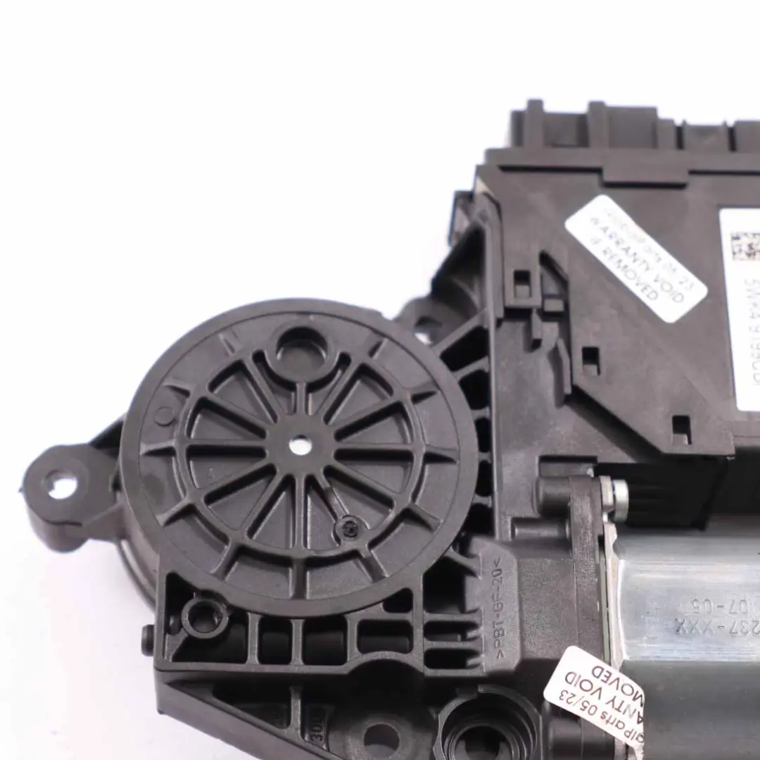 Window Lifter Motor Door Front Left N/S Regulator Drive to Audi A4 B7 with Part number 8E2959801F Audi A4 B7 Window Lifter Motor Door Front Left N/S Regulator Drive - SKU 8E2959801F - Part number 8E2959801F