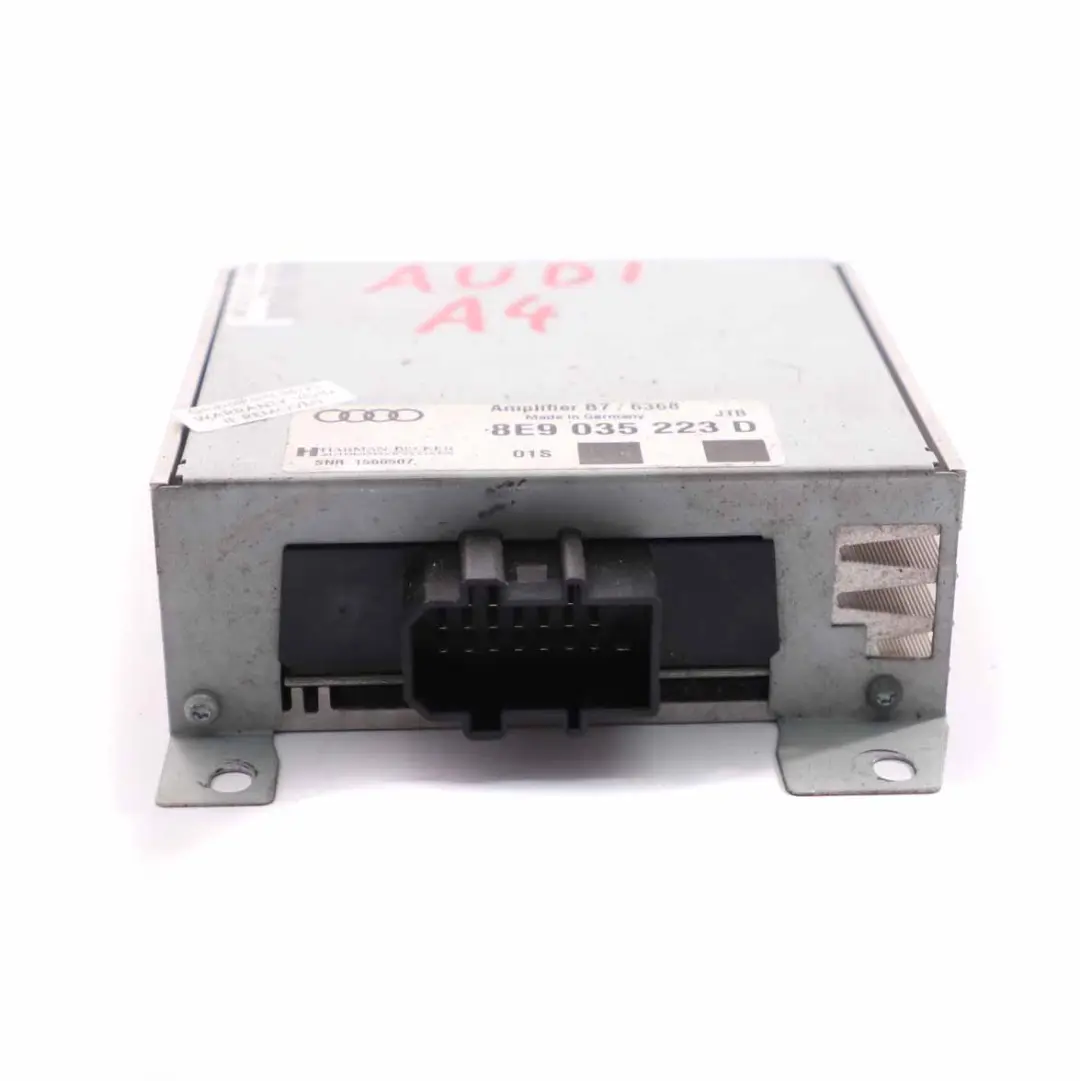 Wzmacniacz Audio Harman do Audi A4 B7 o numerze 8E9035223D Audi A4 B7 Wzmacniacz Audio Harman - SKU 8E9035223D - Numer Części 8E9035223D