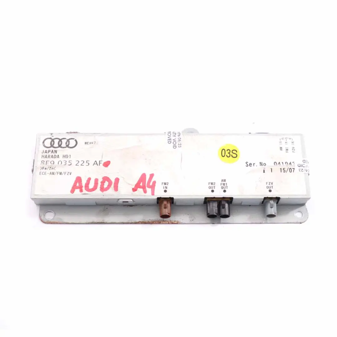 Antenna Amplifier Aerial Module Control Unit to Audi A4 B7 with Part number 8E9035225AF Audi A4 B7 Antenna Amplifier Aerial Module Control Unit - SKU 8E9035225AF - Part number 8E9035225AF