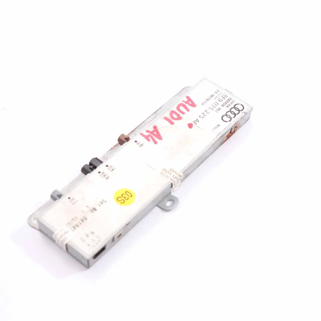 Antenne Verstärker Antennenmodul Steuergerät für Audi A4 B7 mit Teilenummer 8E9035225AF Audi A4 B7 Antenne Verstärker Antennenmodul Steuergerät - SKU 8E9035225AF - Teilenummer 8E9035225AF