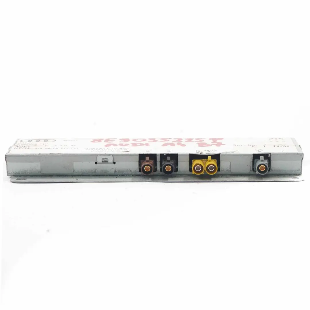Audi A4 B7 Antennen Verstärker Antennen Modul Steuergerät - SKU 8E9035225P - Teilenummer 8E9035225P