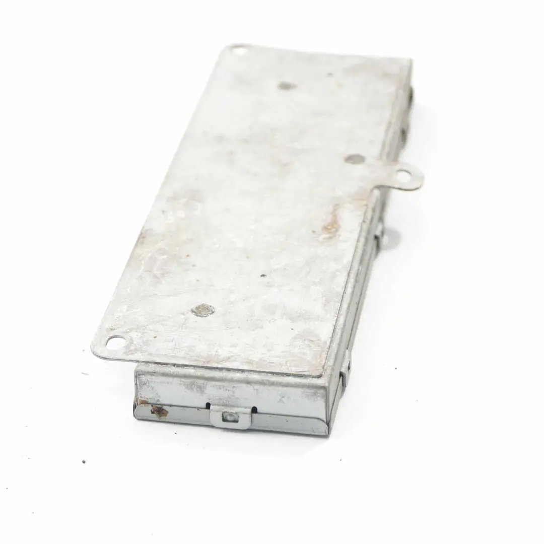 Audi A4 B7 Antennen Verstärker Antennen Modul Steuergerät - SKU 8E9035225P - Teilenummer 8E9035225P