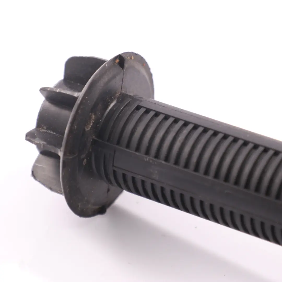 Audi A4 A6 Ersatzradhalter Halterung Träger Sicherheit Bolzen Schraube - SKU 8E9803899 - Teilenummer 8E9803899