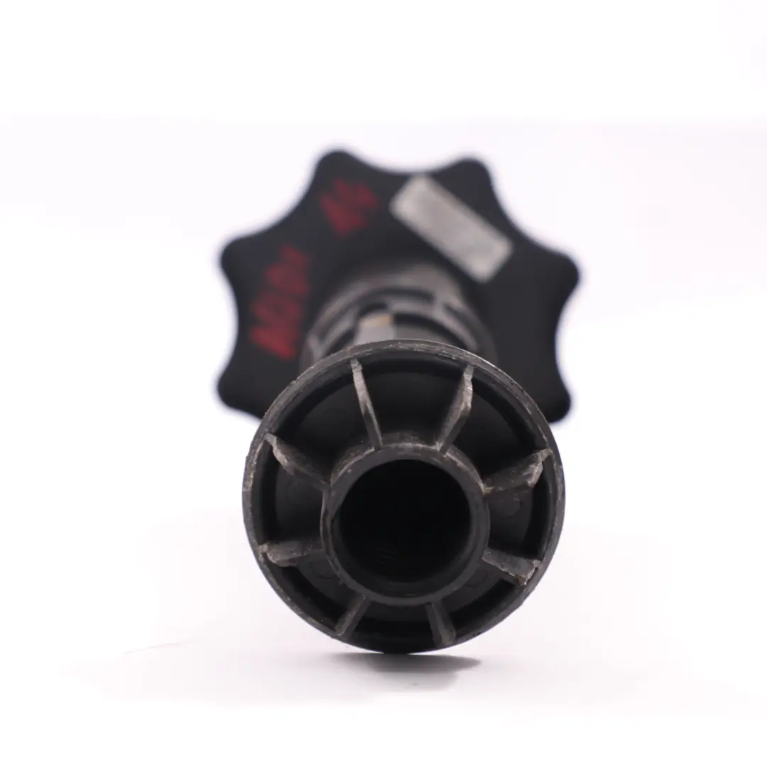 Audi A4 A6 Supporto supporto ruota di scorta Vite bullone di sicurezza - SKU 8E9803899 - Numero di parte 8E9803899