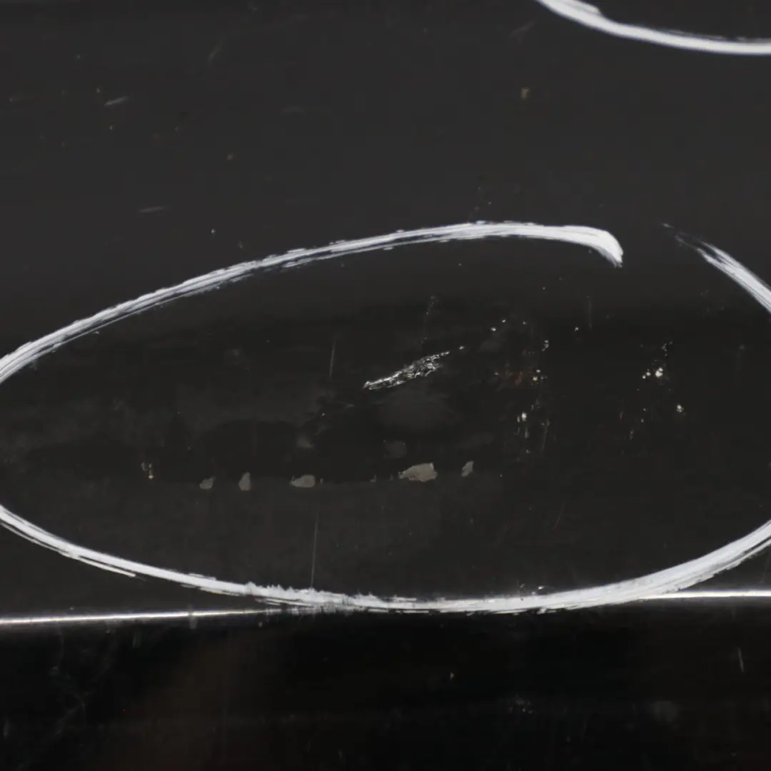 Zderzak Tylny Brilliant Black do Audi A4 B7 Avant o numerze 8E9807303A Audi A4 B7 Avant Zderzak Tylny Brilliant Black - SKU 8E9807303A-BBL - Numer Części 8E9807303A