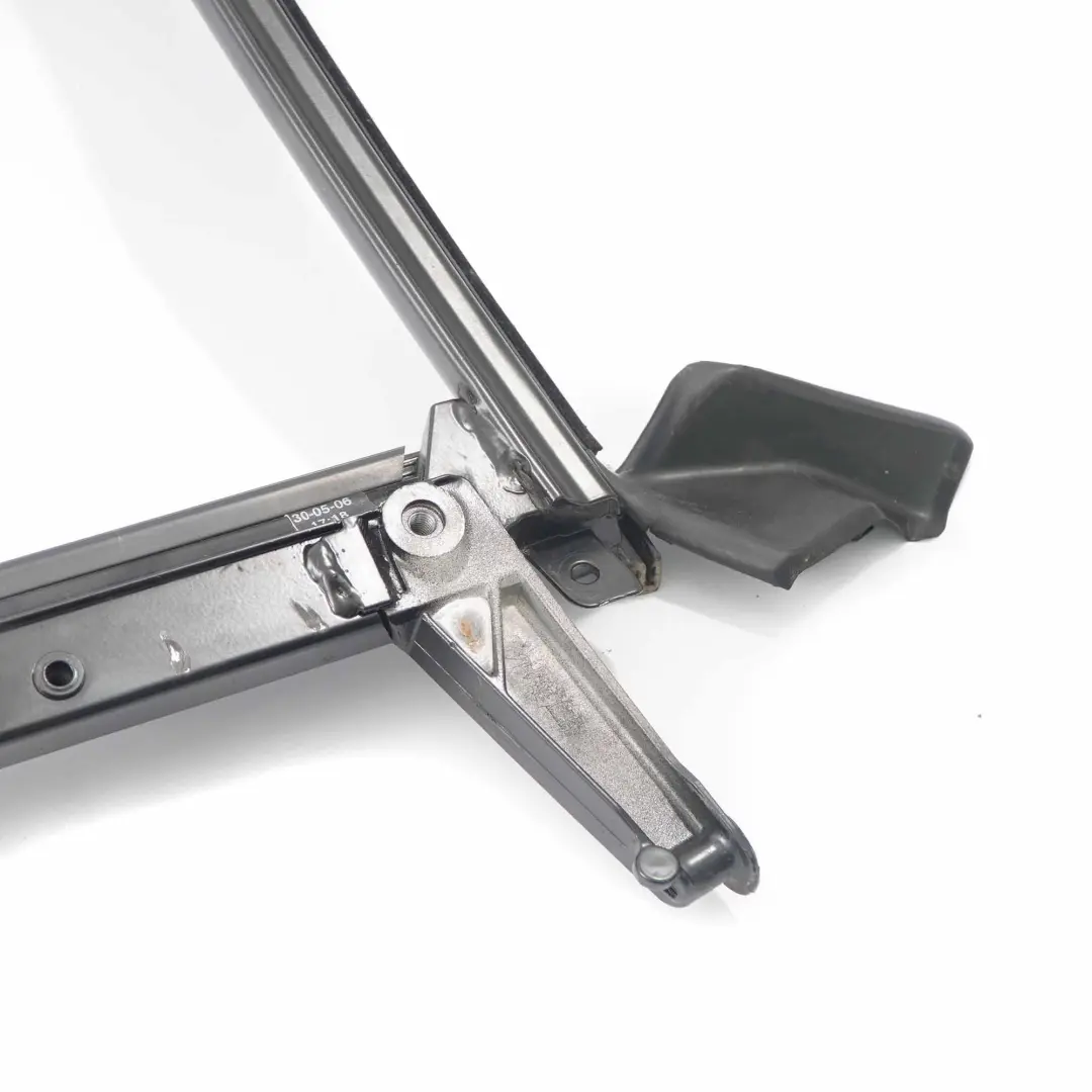 Audi A4 B7 Avant Tür fenster dichtung hinten links Abdeckung - SKU 8E9839629C - Teilenummer 8E9839629C
