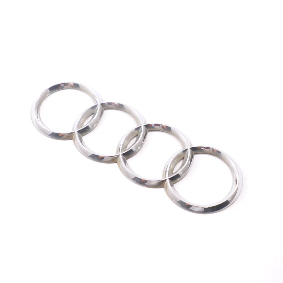  Emblema bagagliaio Audi A3 8P A4 B7 Stivale posteriore Aderente Anelli Emblema - SKU 8E9853742 - Numero di parte 8E9853742