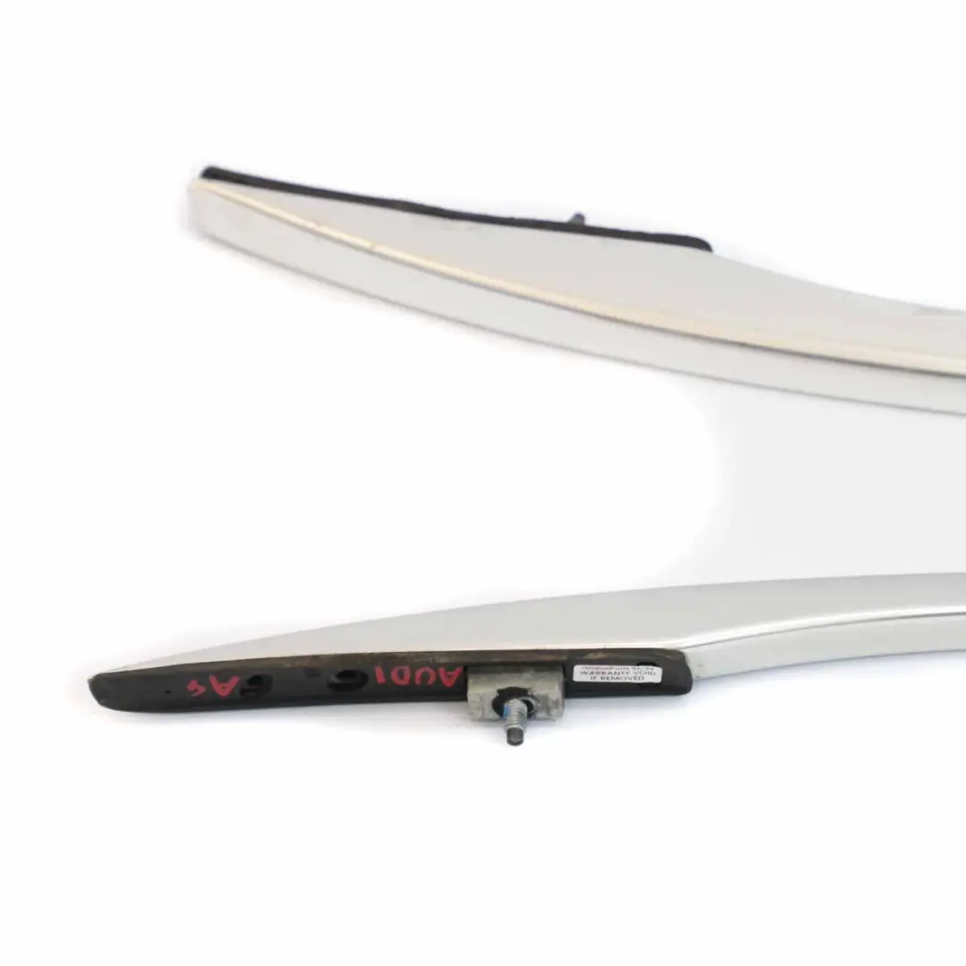 Barre de toit Audi A4 Avant Gauche Droite Moulure fixation porte-bagages Chromée pour à propos du numéro de pièce 8E9860021H Barre de toit Audi A4 Avant Gauche Droite Moulure fixation porte-bagages Chromée - SKU 8E9860021H - Numéro de pièce 8E9860021H