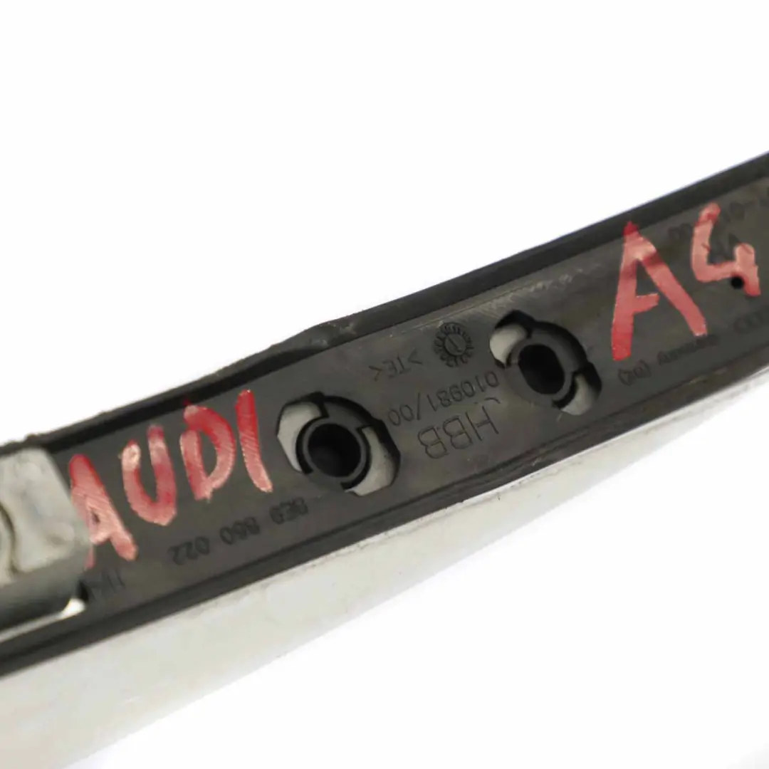 Ringhiera del tetto Audi A4 Avant sinistra destra modanatura cremagliera cromo per con numero di parte 8E9860021H Ringhiera del tetto Audi A4 Avant sinistra destra modanatura cremagliera cromo - SKU 8E9860021H - Numero di parte 8E9860021H