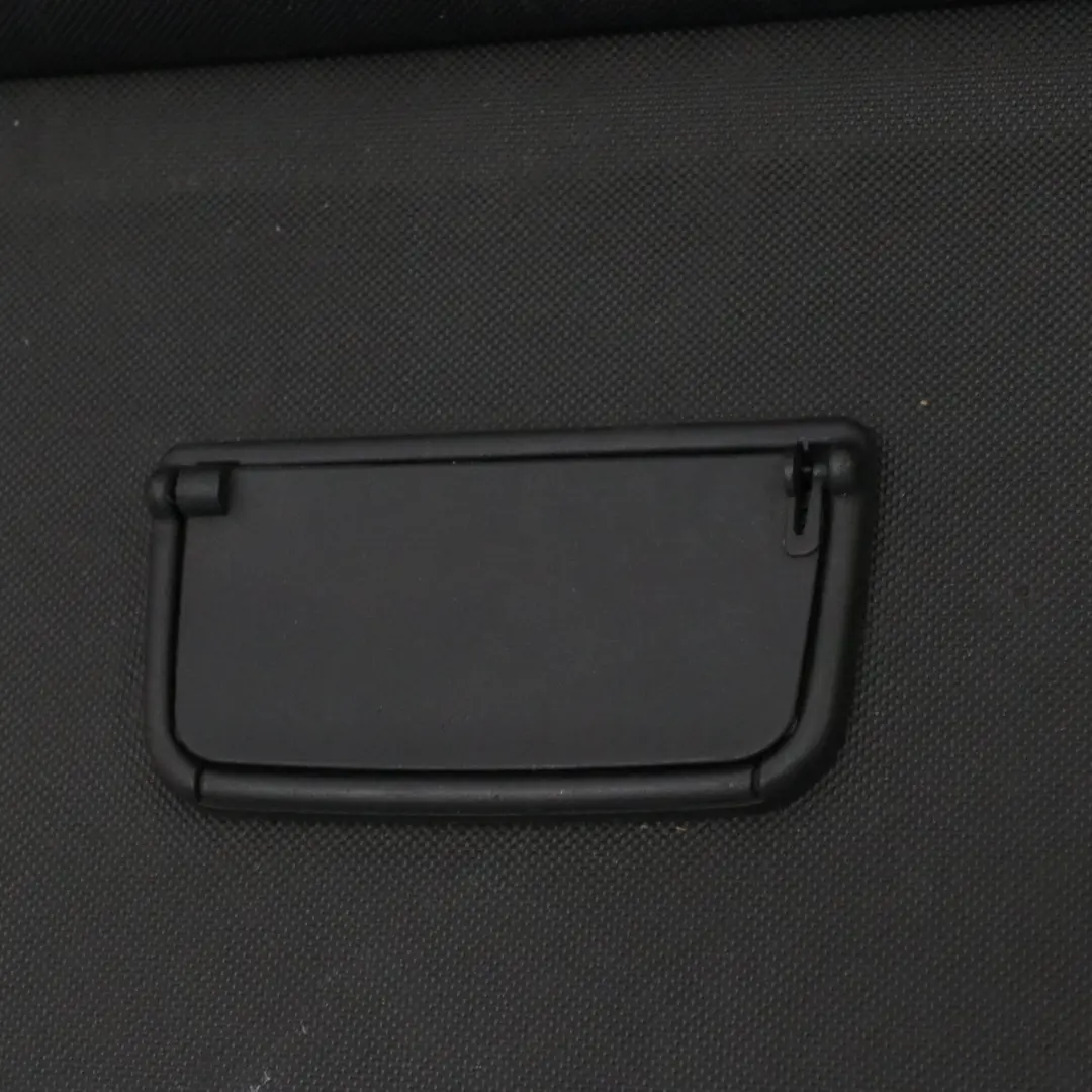 Audi A4 B7 Avant Store à enroulement Coffre arrière Tablette de rangement Noir - SKU 8E986355394H - Numéro de pièce 8E986355394H