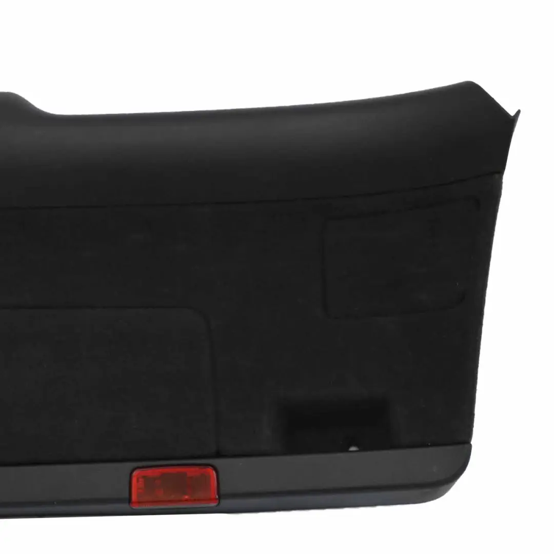 Audi A4 B7 Avant Garniture inférieure de hayon Panneau du coffre Noir - SKU 8E9867979B - Numéro de pièce 8E9867979B