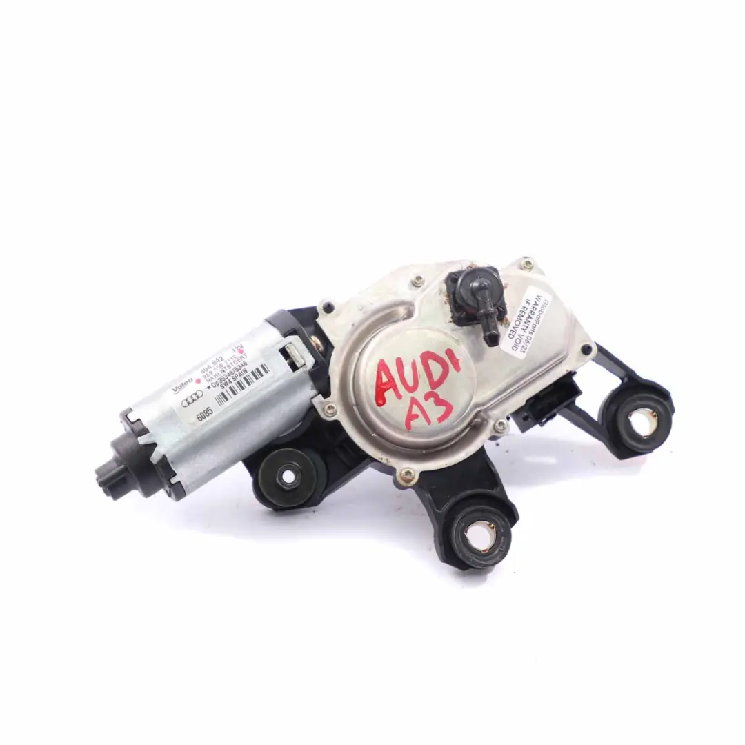  Motore tergicristallo Audi A3 A4 A6 lunotto Attuatore portellone - SKU 8E9955711C - Numero di parte 8E9955711C