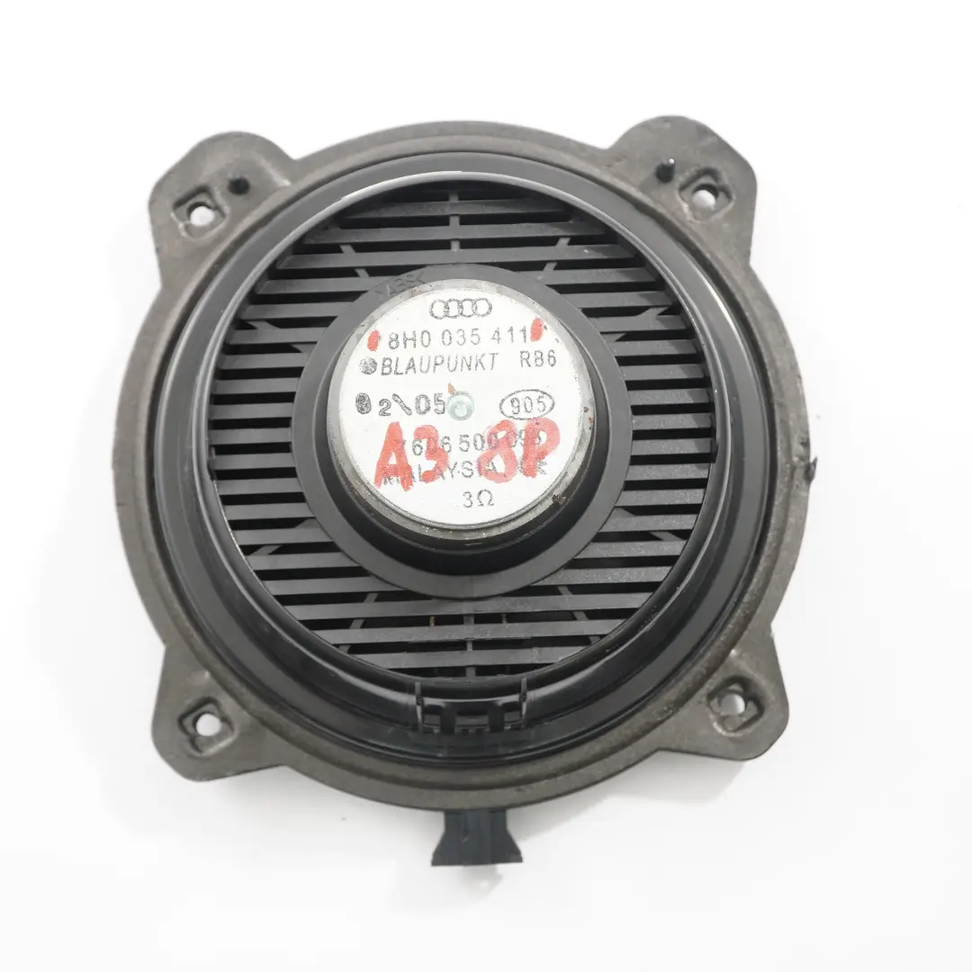 Haut-parleur arrière gauche droite de carte de porte Audi A3 8P pour à propos du numéro de pièce 8H0035411 Haut-parleur arrière gauche droite de carte de porte Audi A3 8P - SKU 8H0035411 - Numéro de pièce 8H0035411