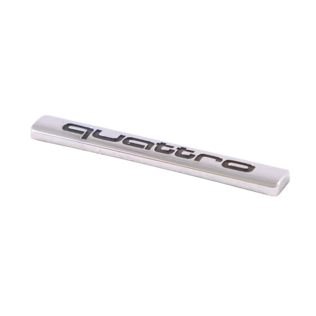 Audi A5 8T Trasero Tailgate Insignia Trunk Emblema QUATTRO Logo - SKU 8H0853737 - Número de pieza 8H0853737