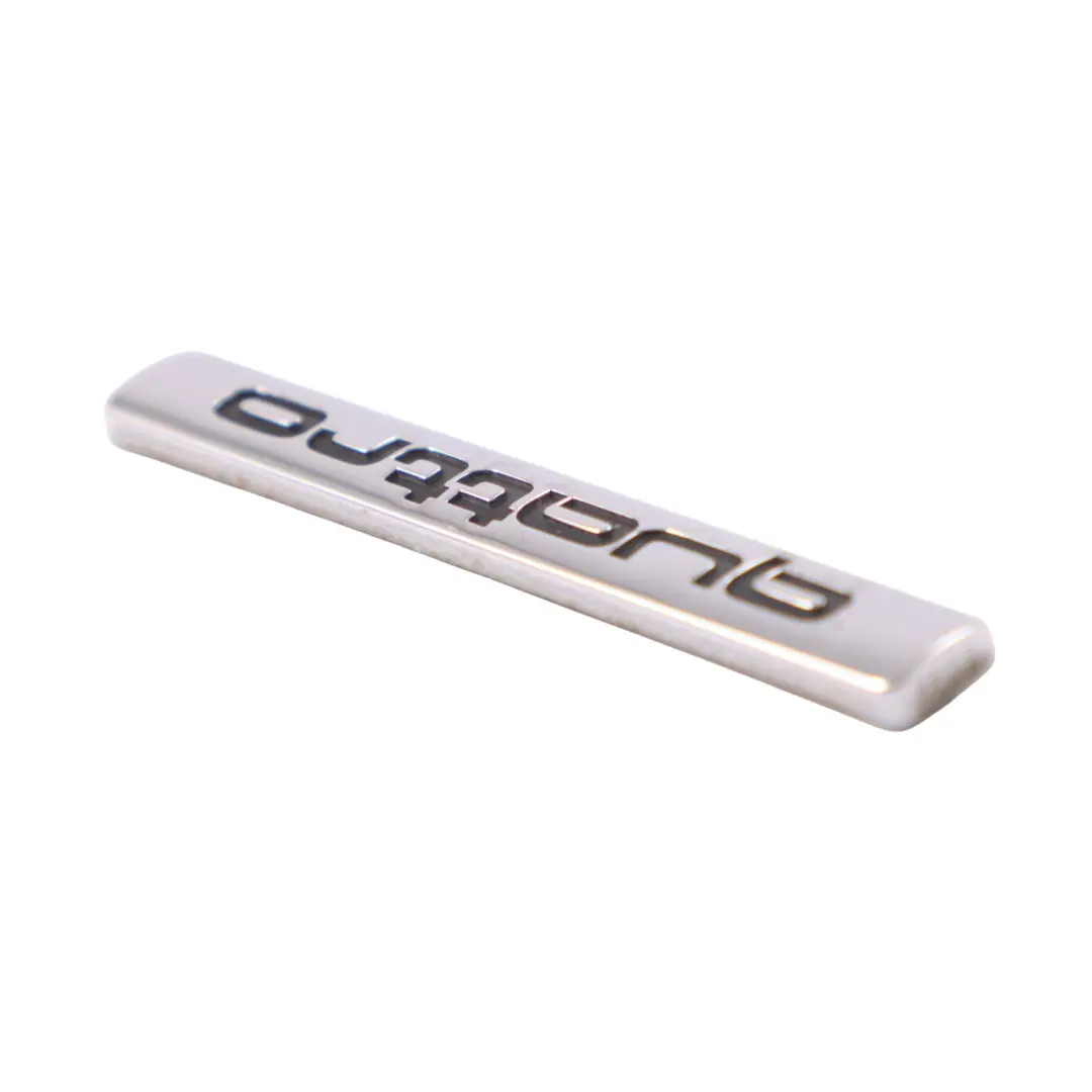 sur le couvercle de coffre du hayon arrière pour Audi A5 8T Logo QUATTRO à propos du numéro de pièce 8H0853737 Audi A5 8T Logo QUATTRO sur le couvercle de coffre du hayon arrière - SKU 8H0853737 - Numéro de pièce 8H0853737
