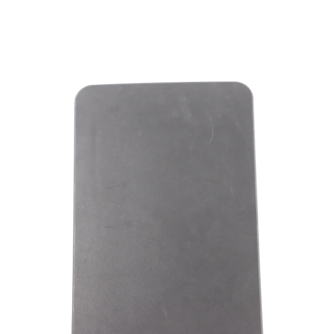 Delantero Asiento Conector Cubierta Loom Cableado Trim para Audi RS4 B8 con número de pieza 8J0971981 Audi RS4 B8 Delantero Asiento Conector Cubierta Loom Cableado Trim - SKU 8J0971981 - Número de pieza 8J0971981