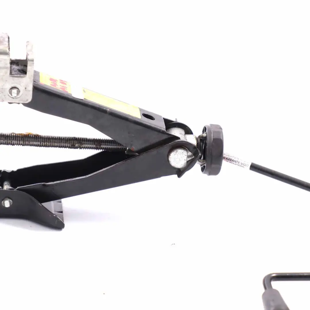 Audi A4 B8 Wagenheber Autoheber Hebe Bock Notfall Rad Heber - SKU 8K0011031D - Teilenummer 8K0011031D