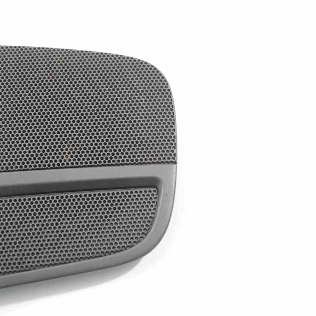 Enjoliveur de porte arrière gauche noir pour Audi A4 B8 à propos du numéro de pièce 8K0035435 Audi A4 B8 Enjoliveur de porte arrière gauche noir - SKU 8K0035435 - Numéro de pièce 8K0035435