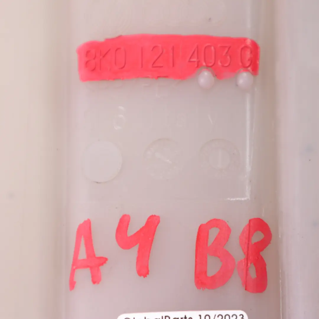 2.0TDI Depósito de líquido refrigerante Botella para Audi A4 B8 A5 8T Q5 con número de pieza 8K0121403G Audi A4 B8 A5 8T Q5 2.0TDI Depósito de líquido refrigerante Botella - SKU 8K0121403G - Número de pieza 8K0121403G