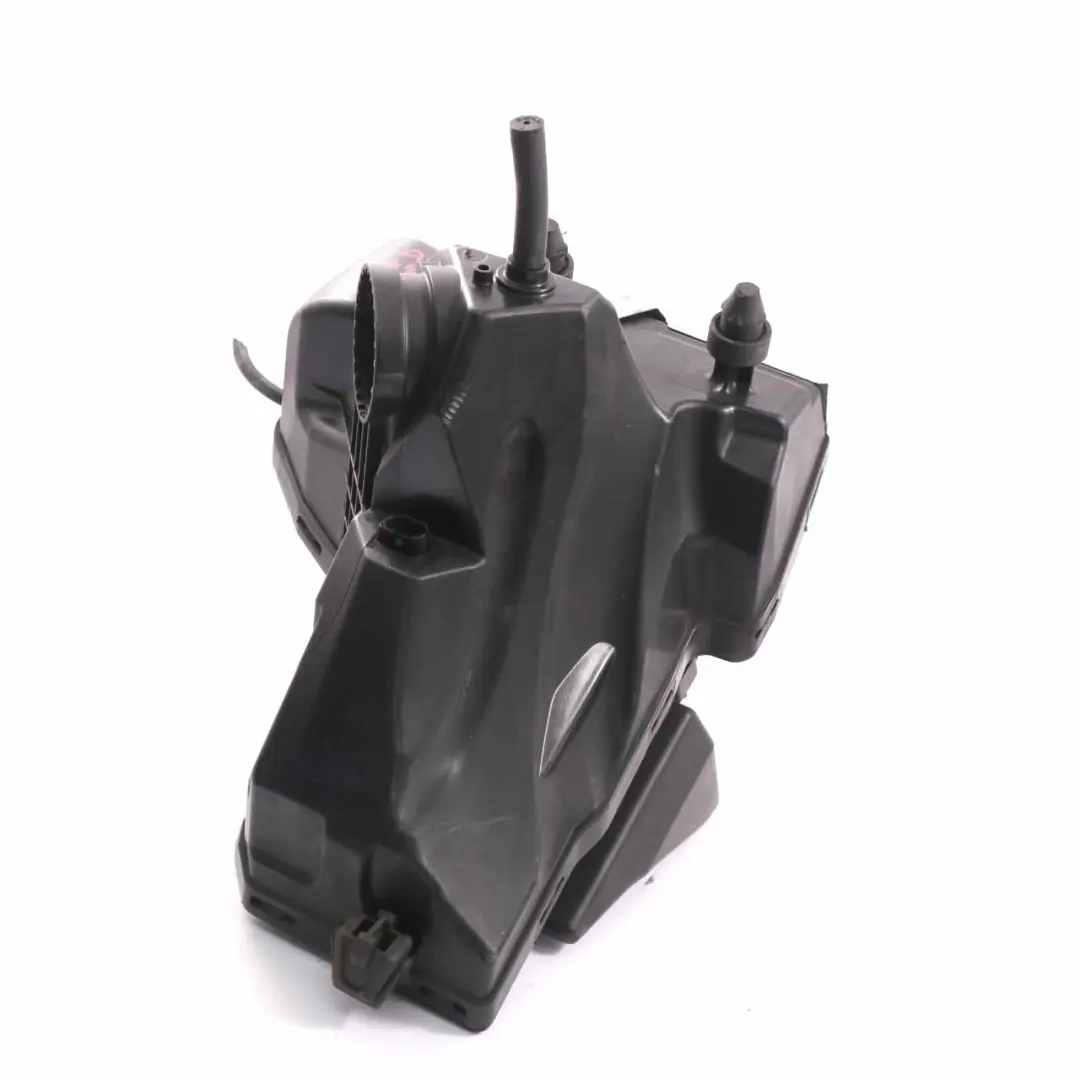 Audi A4 B8 TDI Caja de filtro de aire Silenciador de admisión Caja - SKU 8K0133835AD - Número de pieza 8K0133835AD