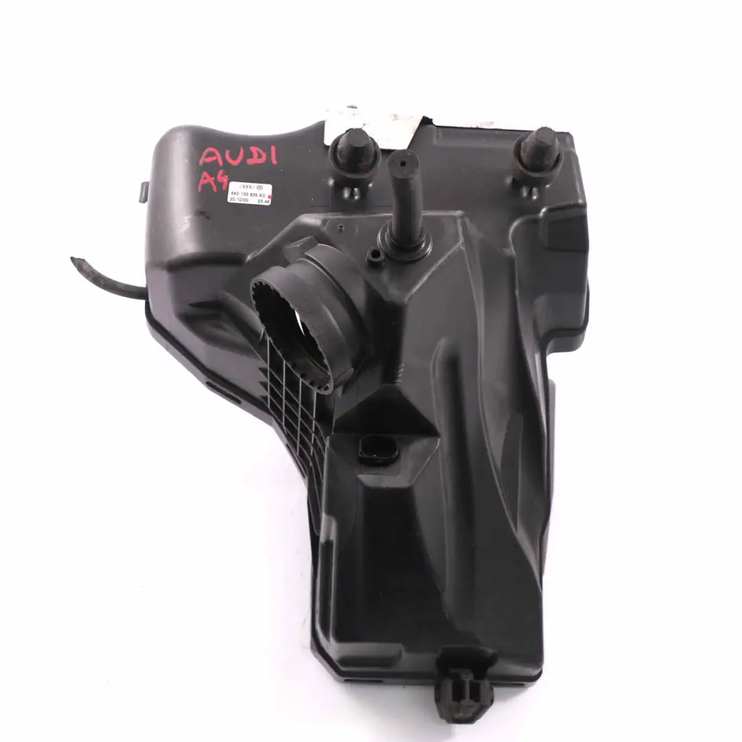 Audi A4 B8 TDI Caja de filtro de aire Silenciador de admisión Caja - SKU 8K0133835AD - Número de pieza 8K0133835AD