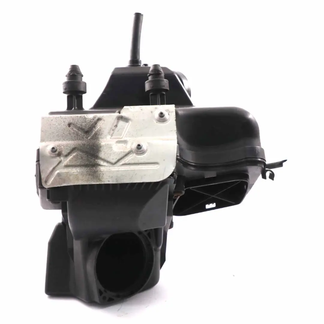 Audi A4 B8 TDI Caja de filtro de aire Silenciador de admisión Caja - SKU 8K0133835AD - Número de pieza 8K0133835AD