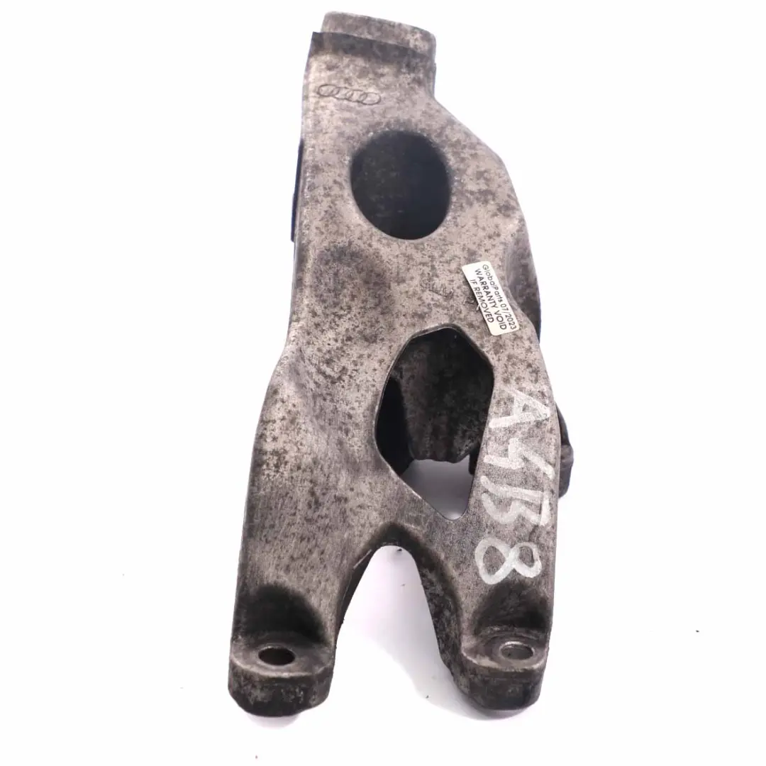 Audi A4 B8 A5 8T 2.0 TDI Diesel Support de montage du moteur - SKU 8K0199307 - Numéro de pièce 8K0199307