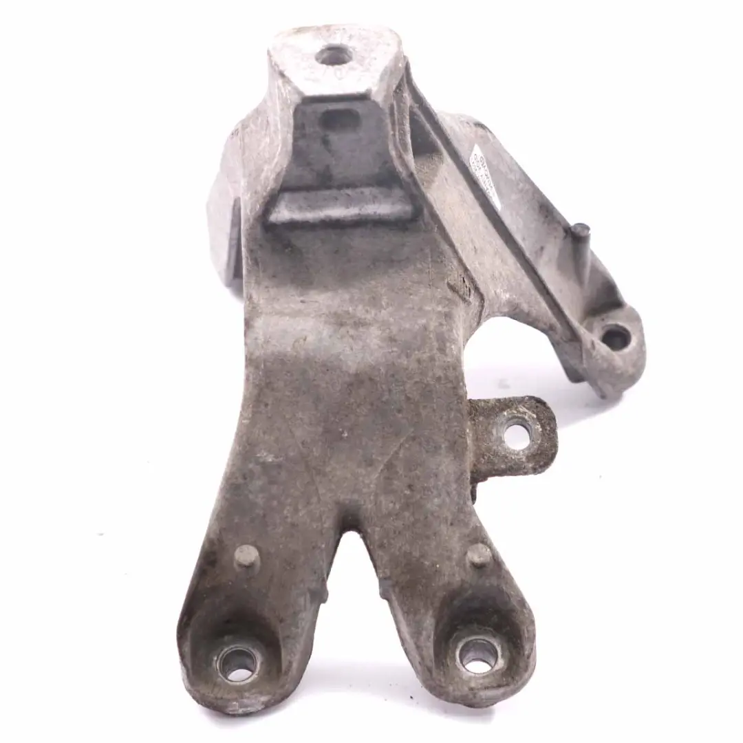 Supporto Motore Destro per Audi A4 B8 2.0 TDI Diesel con numero di parte 8K0199308BE Audi A4 B8 2.0 TDI Diesel Supporto Motore Destro - SKU 8K0199308BE - Numero di parte 8K0199308BE