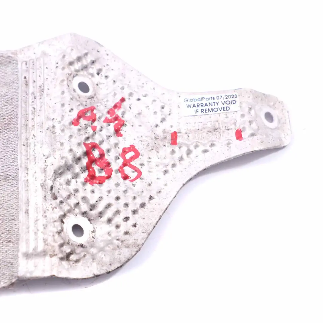 Plaque de recouvrement de l'écran thermique pour Audi A4 B8 2.0 TDI à propos du numéro de pièce 8K0199388AN Audi A4 B8 2.0 TDI Plaque de recouvrement de l'écran thermique - SKU 8K0199388AN - Numéro de pièce 8K0199388AN